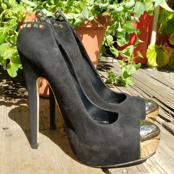 Madonna Truth or Dare Black Suede Pumps 6 - Picture 1 of 9